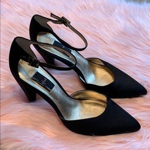 Glint black heels women’s size 7.5